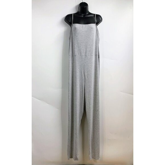 PrettyLittleThing Gray Jumpsuit - Picture 1 of 15